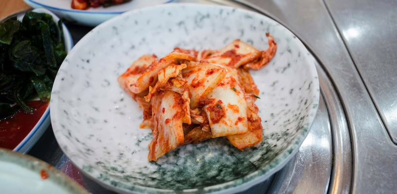 Bowl of kimchi, symbolizing that it's a safe food for pregnant women.